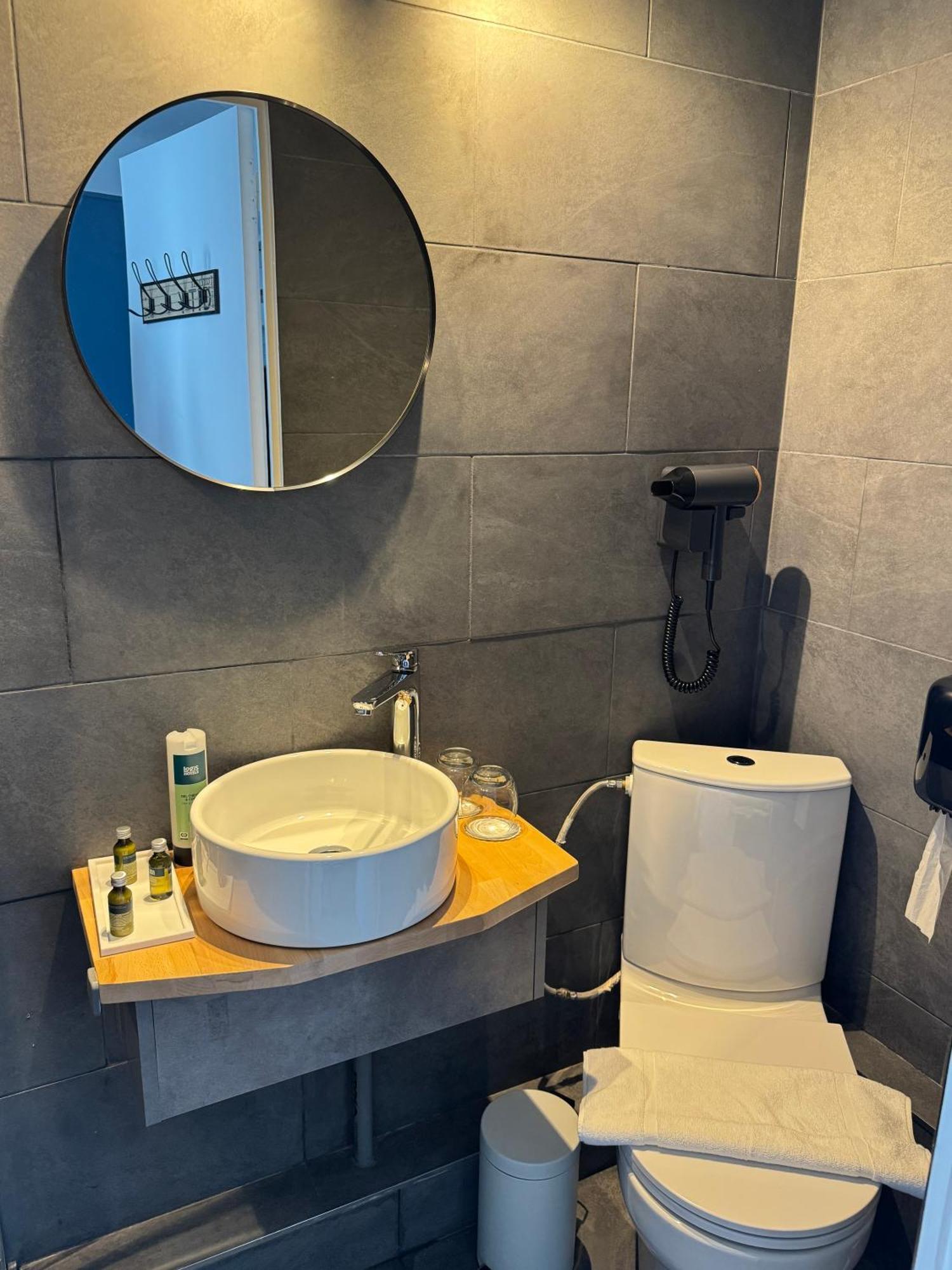Vitry-le-François Logis Hotel De La Poste מראה חיצוני תמונה